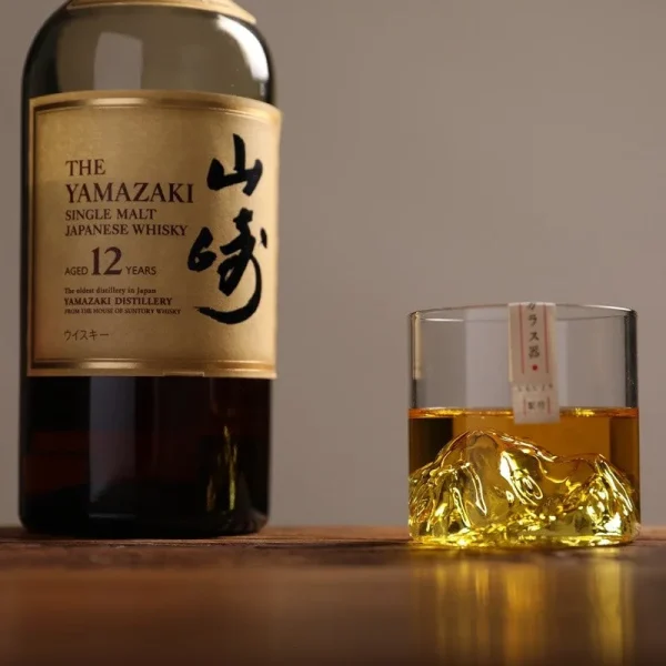 vaso para whisky japonés
