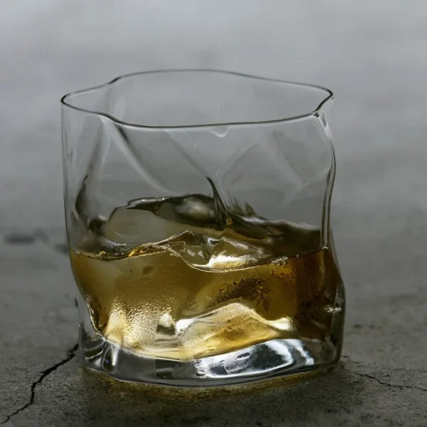 vasos de whisky japoneses