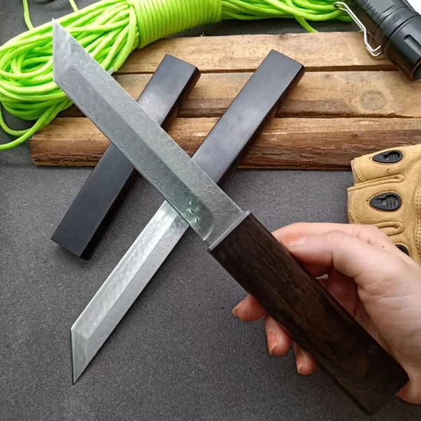 cuchillo japonés artesanal para la caza