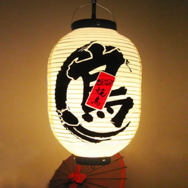 pequeña linterna japonesa