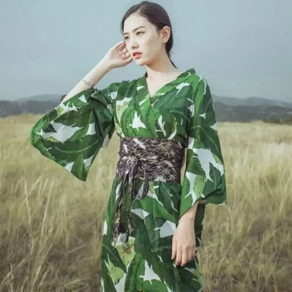 kimono japonés mujer amaterasu