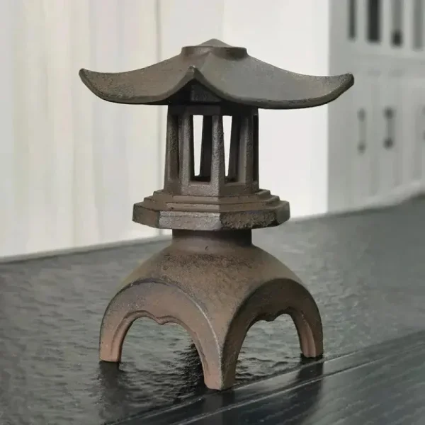 linterna de hierro fundido estilo japonés seiyo