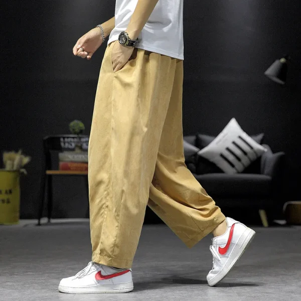 Rino pantalones de chico de ciudad japonés