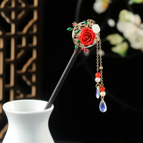 adorno kanzashi rojo japonés