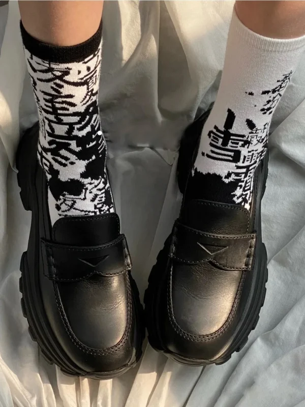 calcetines con kanji japonés