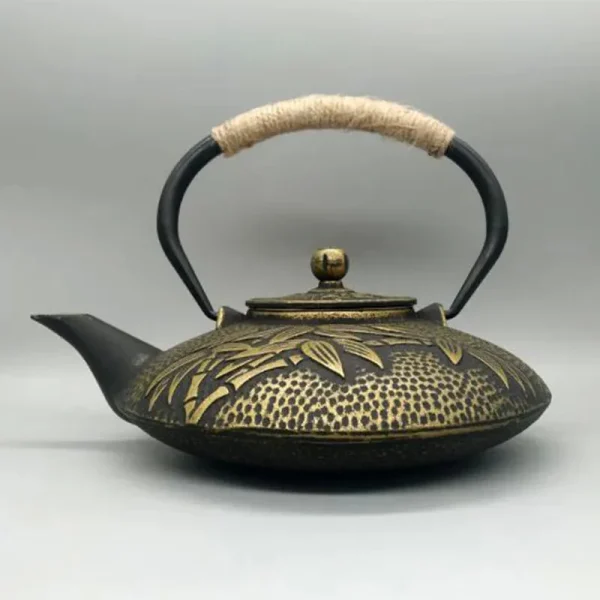 tetera tradicional japonesa