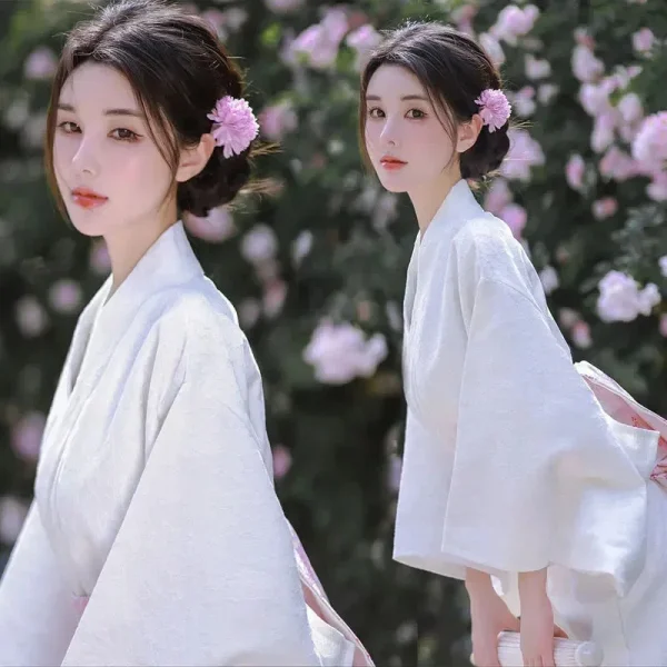 kimono japonés blanco para mujer