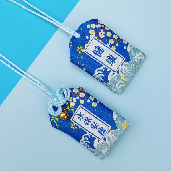 amuleta de protección Omamori