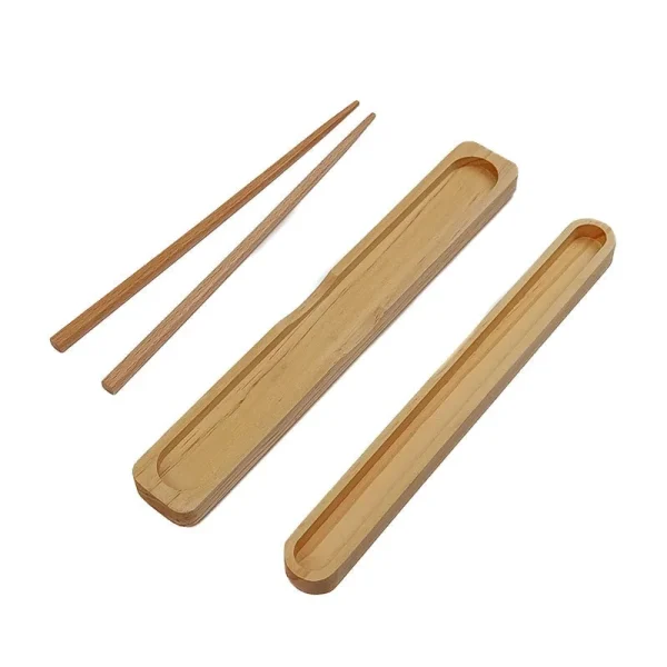 palillos de madera clara japoneses