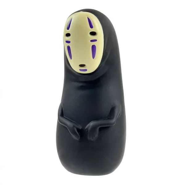 Figura sin rostro de Ghibli