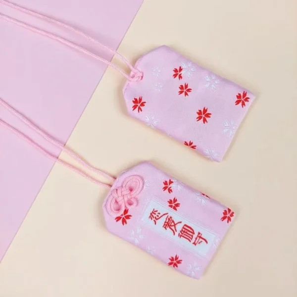 Amuletos japoneses Amor Omamori