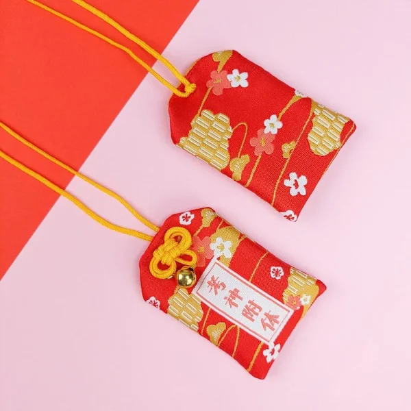 amuletos japoneses éxito del omamori