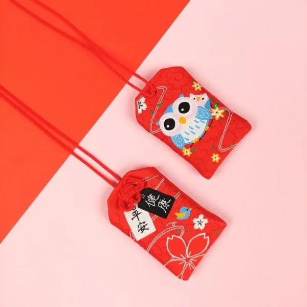 amuletos búho rojo kawaii