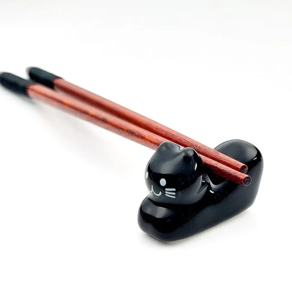 soporte de palillos gato negro