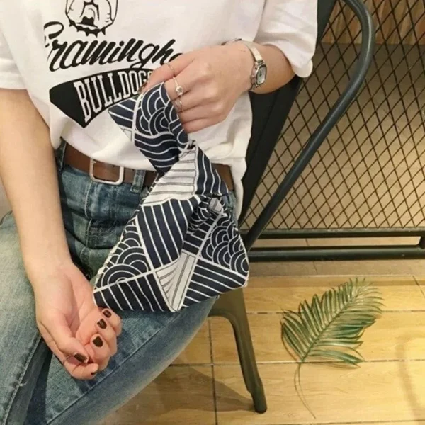 bolsa con estampado de tablero de ajedrez japonés