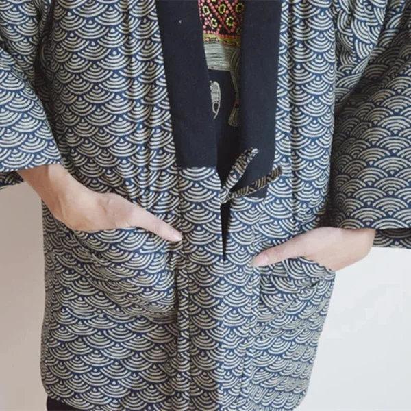 chaqueta tipo kimono acolchada para mujer